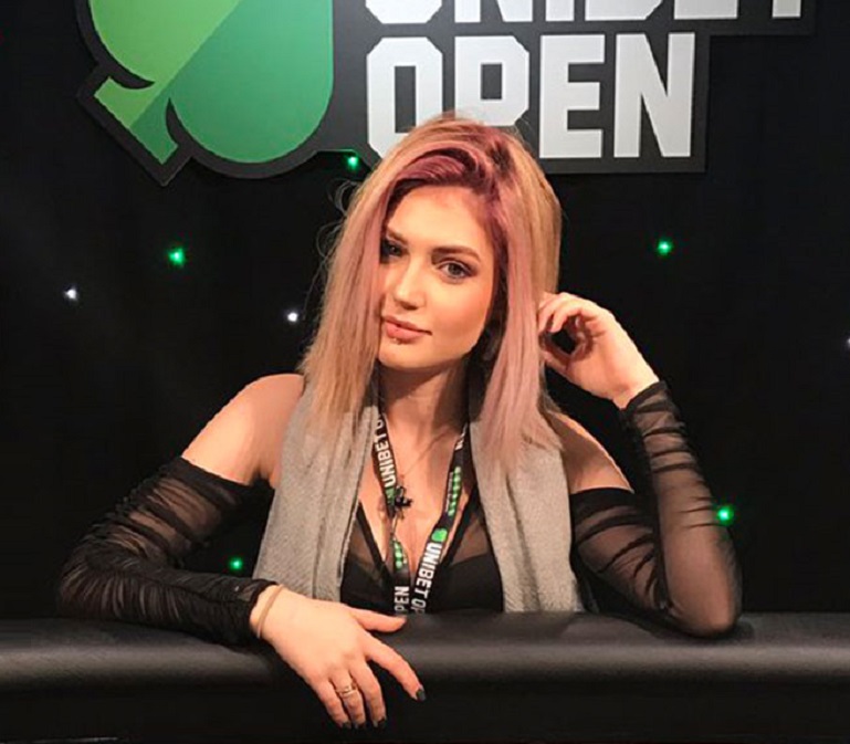 Sophia Djarii White at Unibet Open London